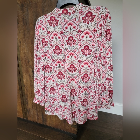 Like new Matilda Jane blouse - Picture 2 of 2